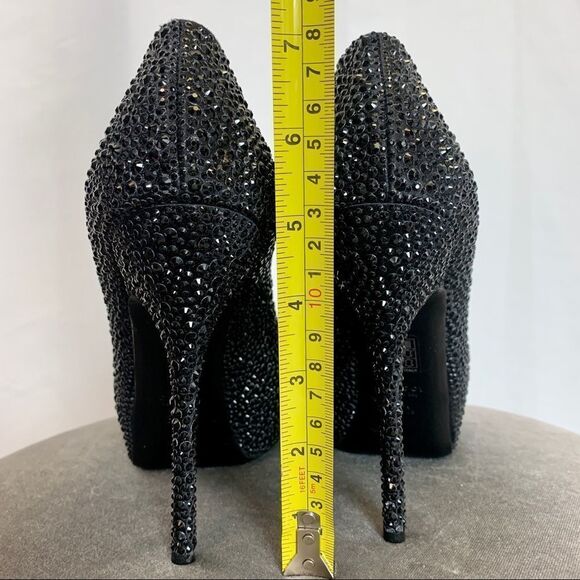 Gucci Black Satin Strass Embroidered Sofia Etoile Peep Toe Pumps Size 37.5 🔥 - Picture 9 of 11